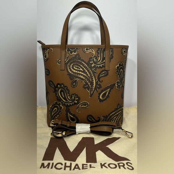 Michael Kors Emry medium top zip tote bag with a brown and gold paisley print - Picture 2 of 10